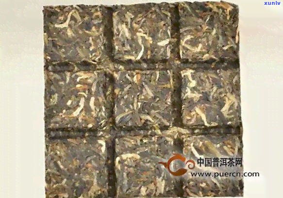 大益1994年250克方砖熟茶，经典重现：品味大益1994年250克方砖熟茶的独特韵味