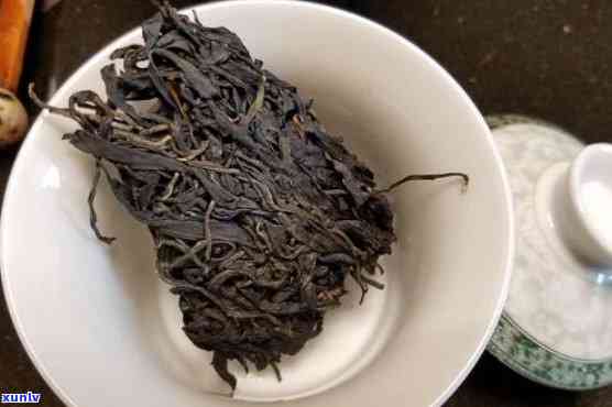 紫娟生茶是普洱还是绿茶，紫娟生茶：普洱还是绿茶？一起来了解