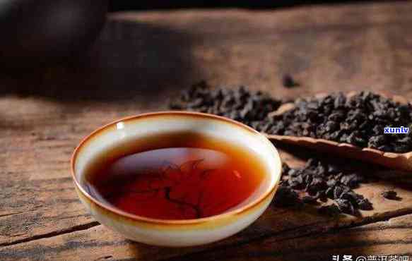 茶化石是不是老茶头，茶化石与老茶头：它们有何不同？