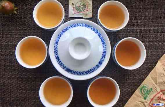 下关沱茶绿盒，品尝云南特色：下关沱茶绿盒，醇香四溢的普洱茶体验