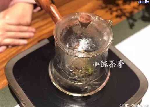 将茶叶放到茶壶里煮茶可以吗？视频解析