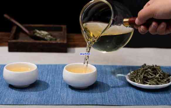 剩下的茶叶有啥作用和功效，探索茶叶剩余的妙用：多种功效等你发现！