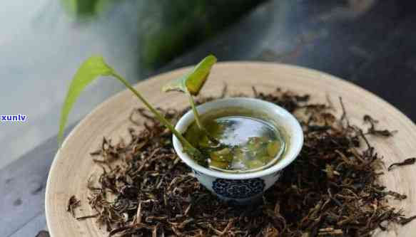 泡过的茶叶用来种花可以吗，让废茶叶变废为宝：用泡过的茶叶种花，效果如何？