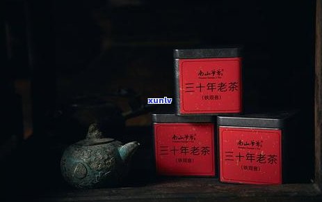 茶叶表面有一层白霜怎么回事，茶叶表面的白霜是什么？原因解析！