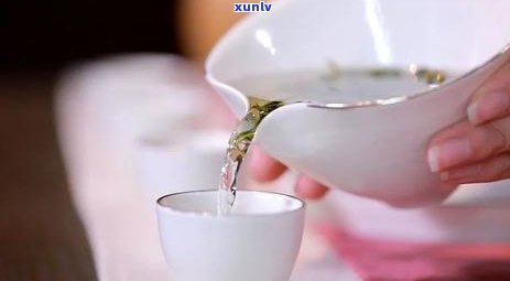 凉开水可以泡茶叶吗为什么，探讨茶叶与凉开水的搭配：是否适合泡茶？