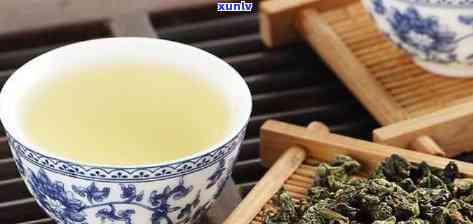 痛风不能喝茶叶茶吗为什么，解惑：痛风患者是否适合饮用茶叶茶？