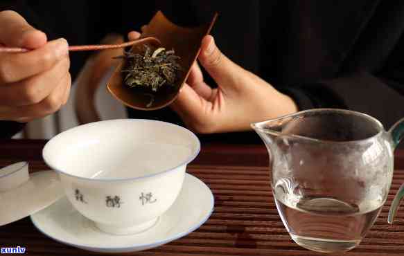 腊和茶叶一起泡茶-腊和茶叶一起泡茶喝吗