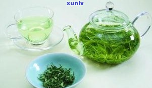 用下投法冲泡的茶叶是什么茶，揭秘：哪些茶叶适合使用下投法冲泡？