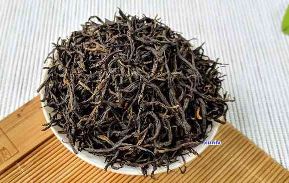 武夷红方：红茶还是绿茶？探讨其品种与特点