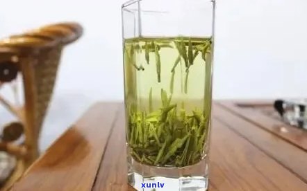 尿结石可以喝茶叶吗，尿结石患者是否适合饮用茶叶？