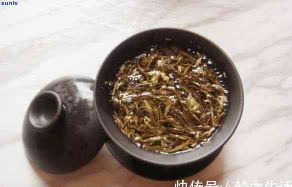 茉莉茶叶需要洗茶吗为什么，探讨为何茉莉茶叶需要洗茶，以及洗茶的必要性