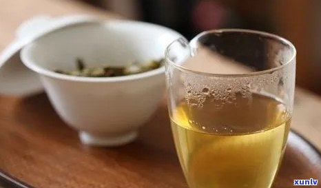 茶叶有沉淀物正常吗能吃吗，茶叶中的沉淀物：正常现象还是不能食用？