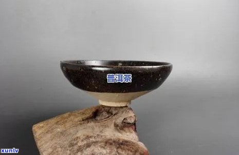 代茶叶末釉茶盏：价值、图片、价格与特征全解析，博物馆珍藏品一览