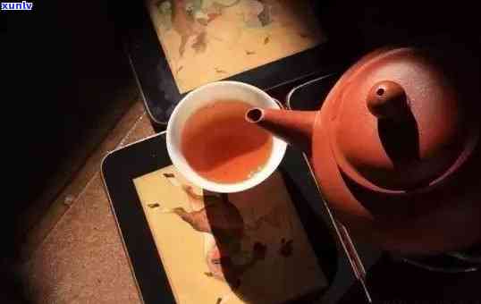 晚上适合喝茶叶水吗，晚间饮茶：适合还是禁忌？