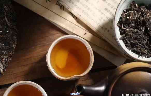 红茶和熟茶有什么区别，解密红茶与熟茶：它们的区别在哪里？