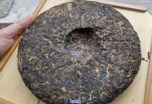 2007年老曼峨班章沱茶，探秘2007年老曼峨班章沱茶：一款充满故事和韵味的普洱茶