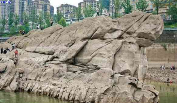 重庆河道有玉石雕像吗，探寻重庆河道的神秘玉石雕像