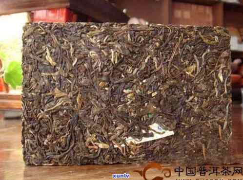 勐海班章茶厂老曼峨2008：从生茶到熟茶的全面解析