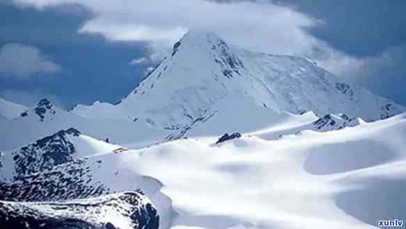 长江玉的，探秘长江源头：玉龙雪山的独特魅力