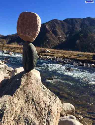 青龙河石头，探秘青龙河：神秘的石头之谜