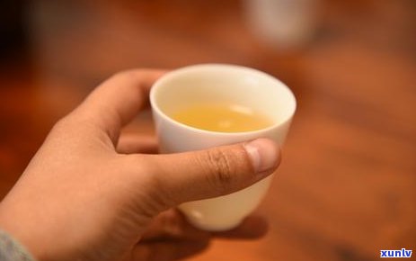 冰岛茶和冰岛五寨茶哪个好？探讨两款茶叶的口感与区别