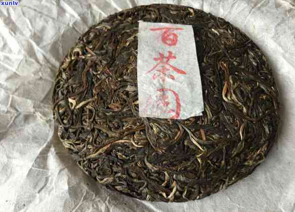 易武山木古树茶饼，品味古韵：探索易武山木古树茶饼的世界