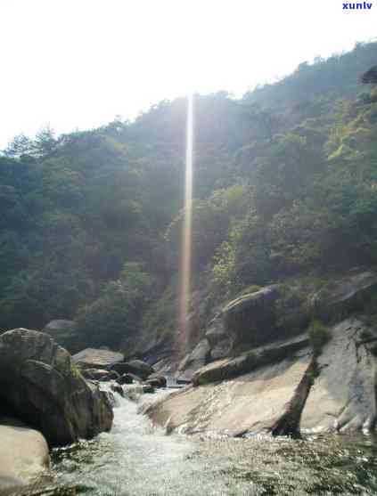 黄山风景区翡翠谷门票价格，探秘黄山：翡翠谷门票价格一览