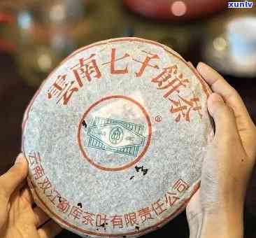 勐海七子饼茶怎么样，揭秘勐海七子饼茶：口感、品质及历文化全方位解析