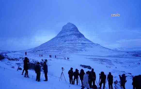 中国冰岛旅游，探索冰雪奇观：中国与冰岛的完美冬旅游目的地