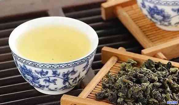 人吃茶叶有什么好处和坏处，探讨人吃茶叶的利弊：有哪些好处和坏处？