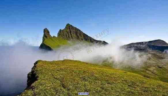 大雪山和冰岛的区别在哪，揭秘：大雪山与冰岛的显著区别是什么？