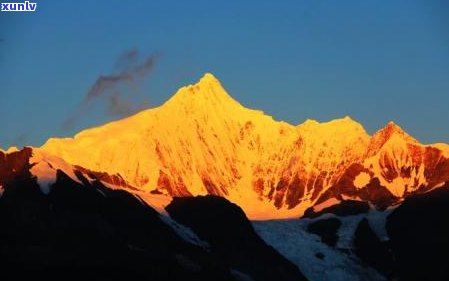 雪山玛瑙原石图-雪山玛瑙原石图片大全