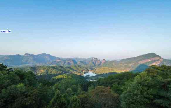 武夷山齐云峰景区高清图片大全及全景介绍，探索神秘的齐云峰景色