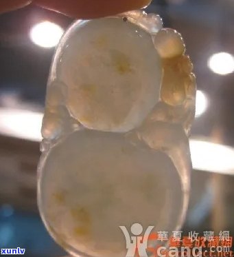 黄翡翠雪花棉图片-黄色雪花棉翡翠