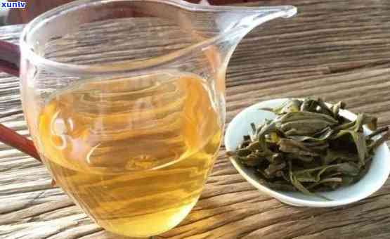 冰岛生茶还是熟茶，探讨冰岛生茶与熟茶的异同，哪一种更适合你？