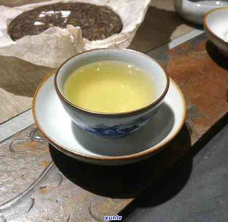 冰岛是什么茶,冰岛茶的特点，探秘冰岛：这是一款什么样的茶叶？它有哪些独特的特点？