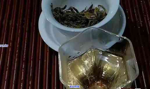 冰岛生茶和熟茶的口感有什么不同，探秘冰岛生茶与熟茶的独特口感差异