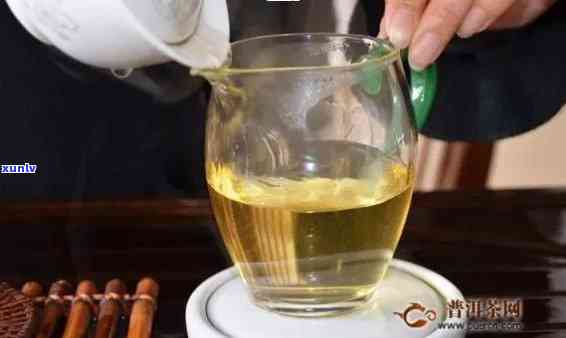 老班章木茶算什么茶？特点、区别、价格与珍藏品