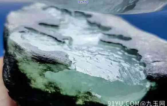 顶级白冰翡翠原石-顶级白冰翡翠原石图片