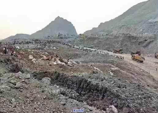 龙山原石翡翠矿场-龙山原石翡翠矿场在哪里