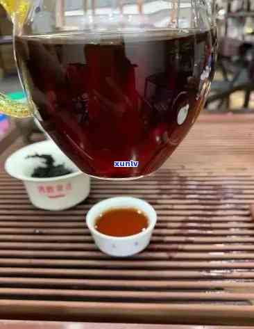 08年普洱老班章熟茶，品味岁月：探寻08年普洱老班章熟茶的醇香之旅