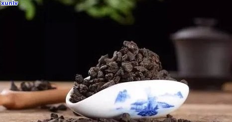 普洱碎银子为什么叫茶化石：解析碎银子普洱茶糯香特点与品质评价