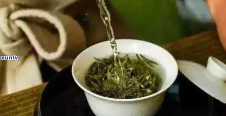 全面了解普洱茶价格：一片叶普洱茶的种类、产地、品质及市场参考价