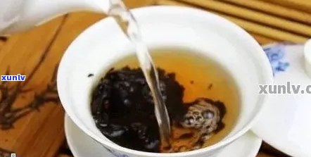 探究普洱茶化石的独特冲泡方式：是否需要煮沸？