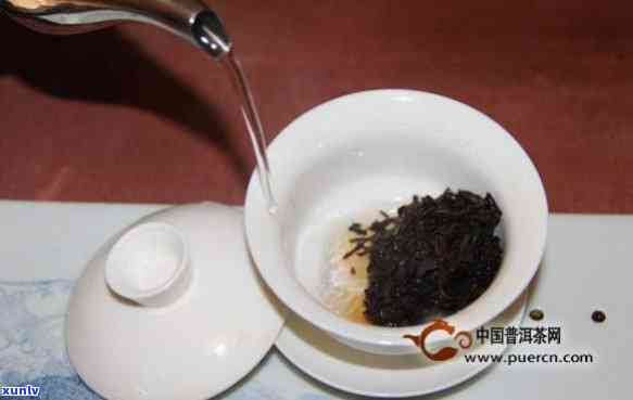 冲泡普洱茶生茶与熟茶： *** 一样吗？