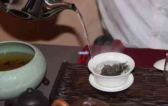 普洱生茶的泡茶 *** ：技巧与视频教程全解析