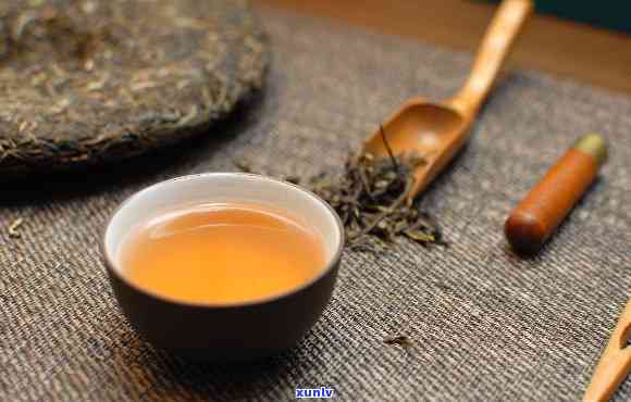 探索普洱茶的两大品类：生茶与熟茶的差异与特点