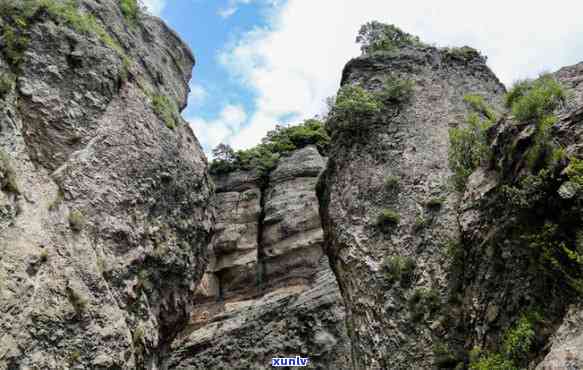 古法镂空葫芦吊坠：黄金工艺与福禄寓意的完美结合，批发价格实惠