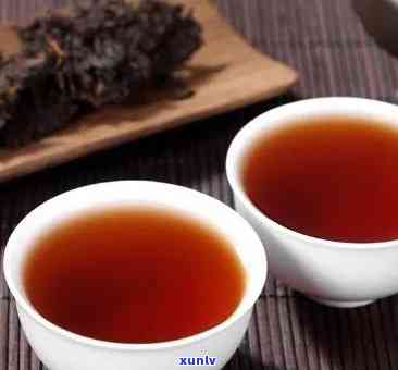 普洱茶的颜色与品种有关：生茶、熟茶各有特色