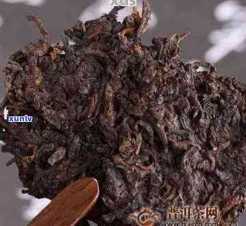 三十年熟普洱茶的价格与功效分析：探究其价值与作用